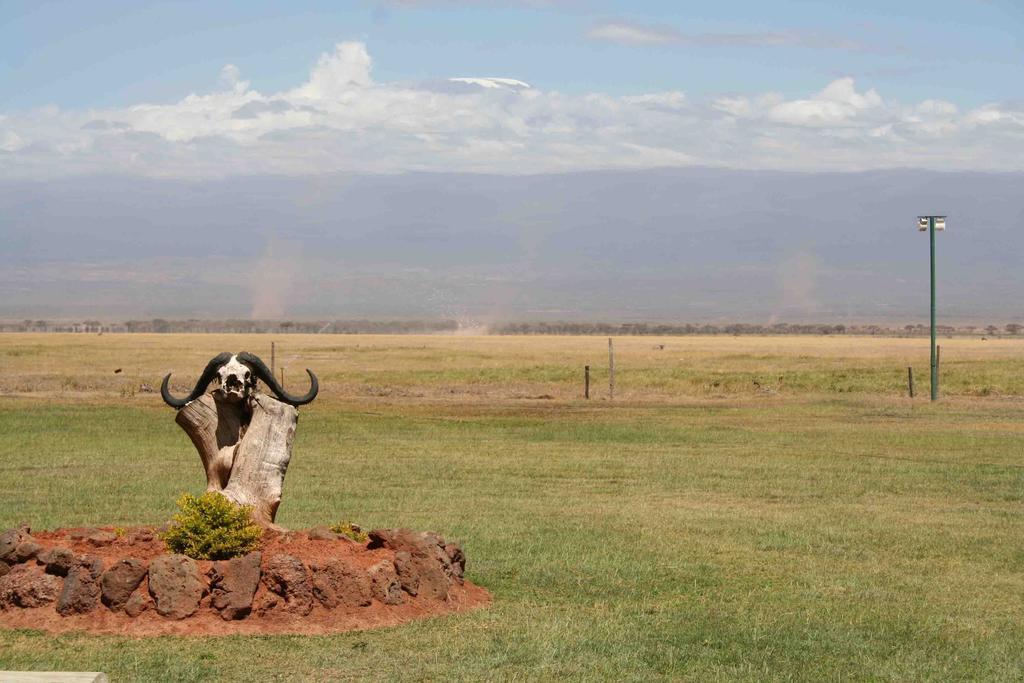 Ol Tukai Lodge Amboseli Exterior foto